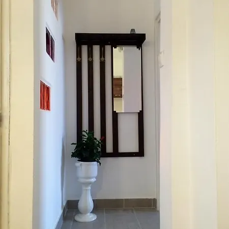 Koren Family Apartment *